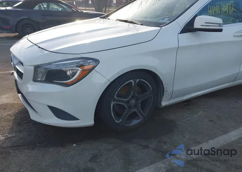 2014 Mercedes-Benz Cla 250 z USA, uszkodzony, nr VIN WDDSJ4EB0EN053692